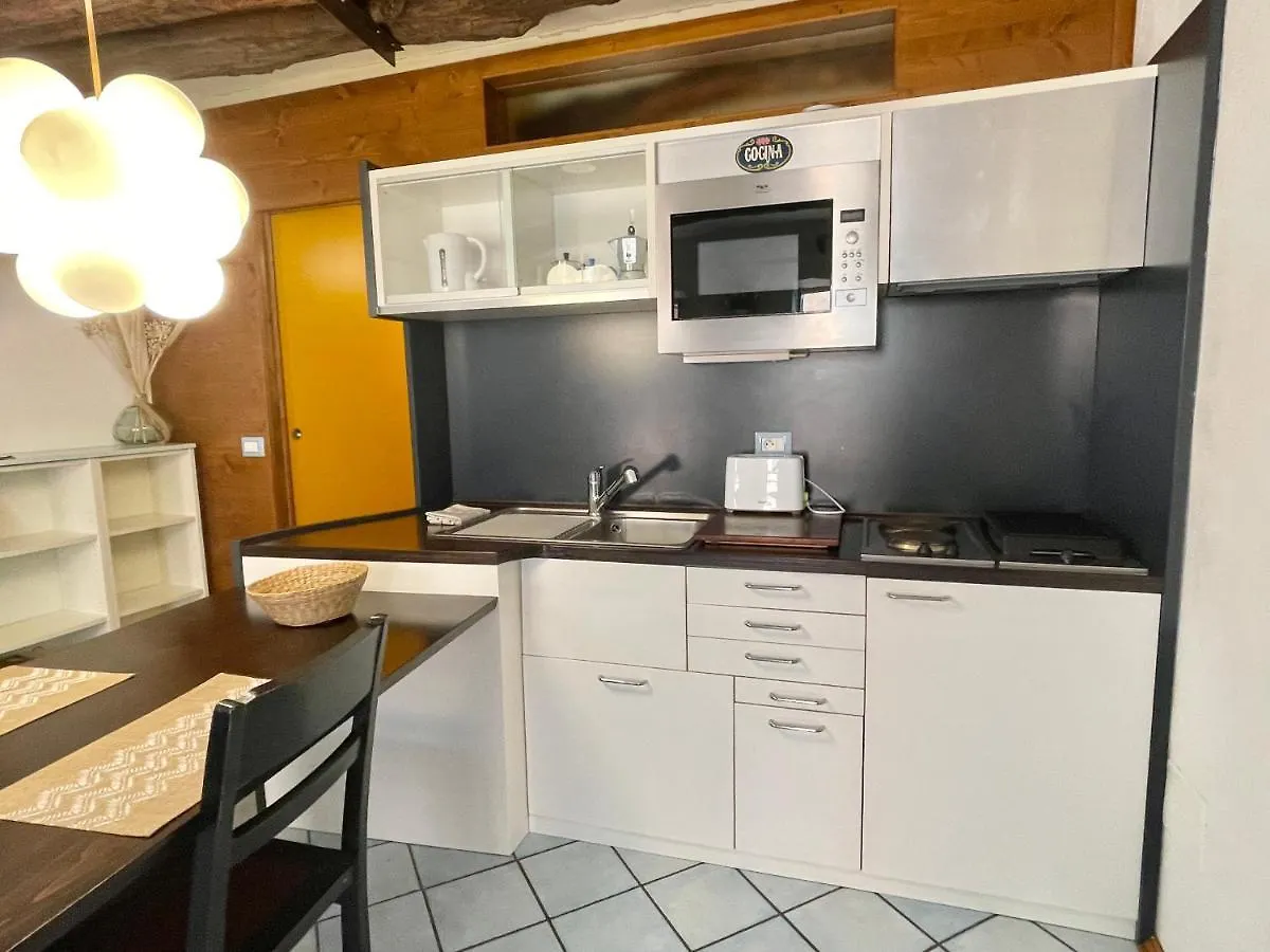 Le Mattoni 4, Joli 2 Pieces A 2 Min De La Plage Menton Apartment